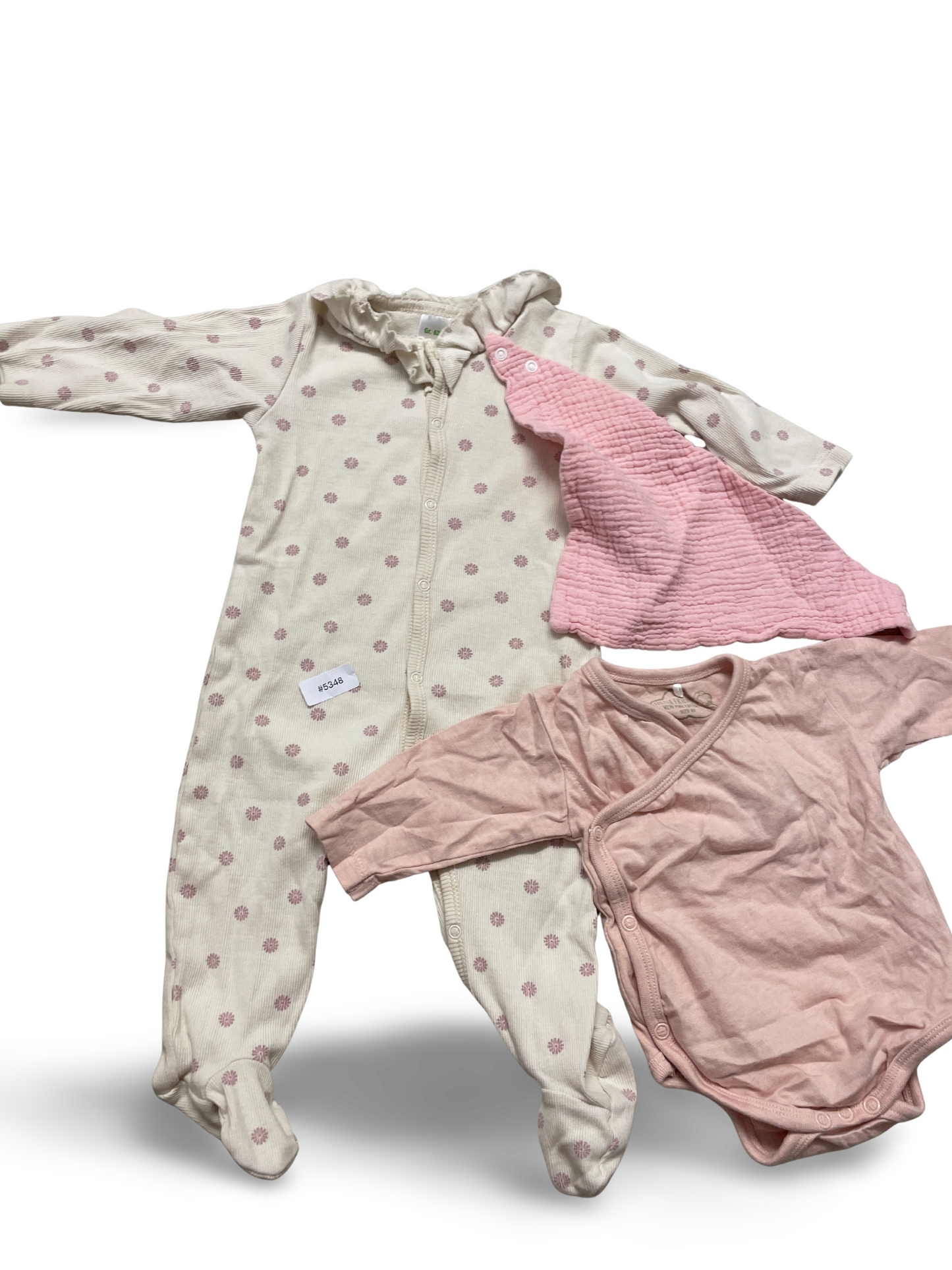 Strampler mit Fuss und Blumenmuster - Gr. 62