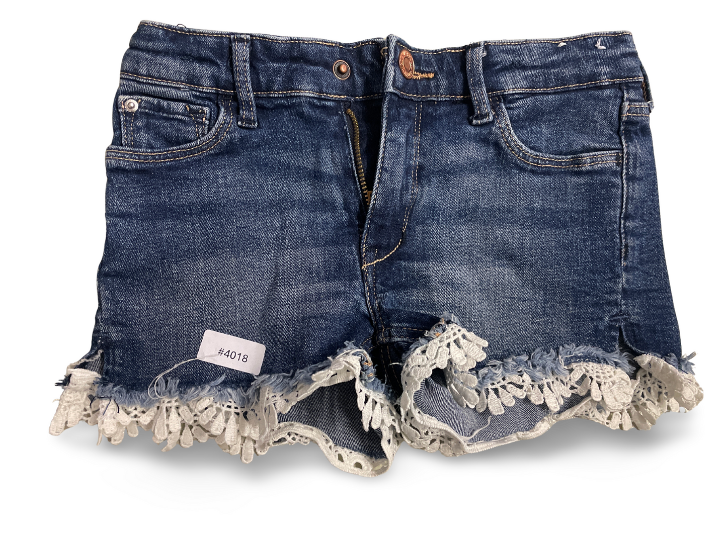 Jeansshorts mit weissem Spitzenbesatz - Gr. 110