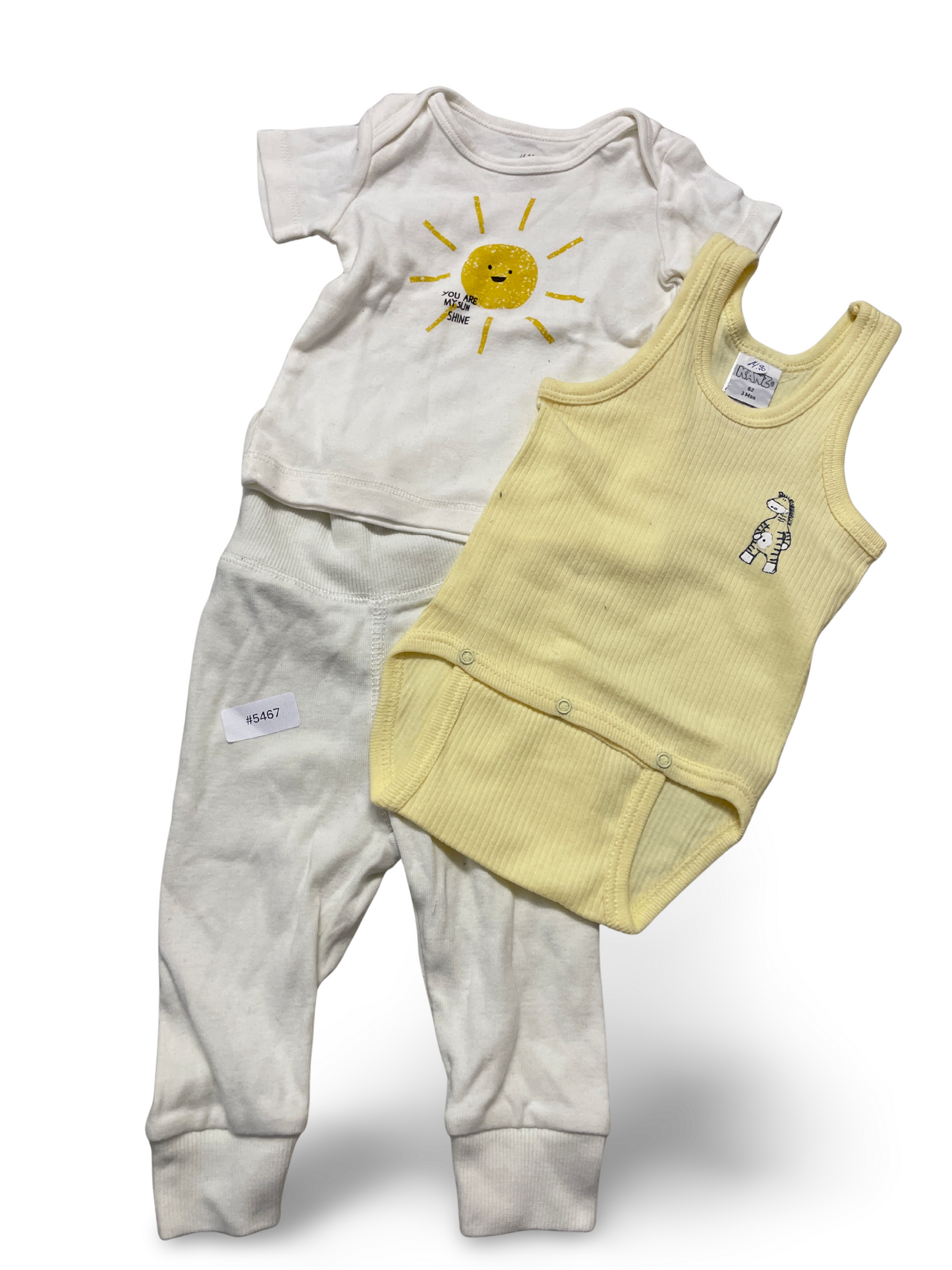 Weisses T-Shirt, gelber Body und weisse Leggings - Gr. 62