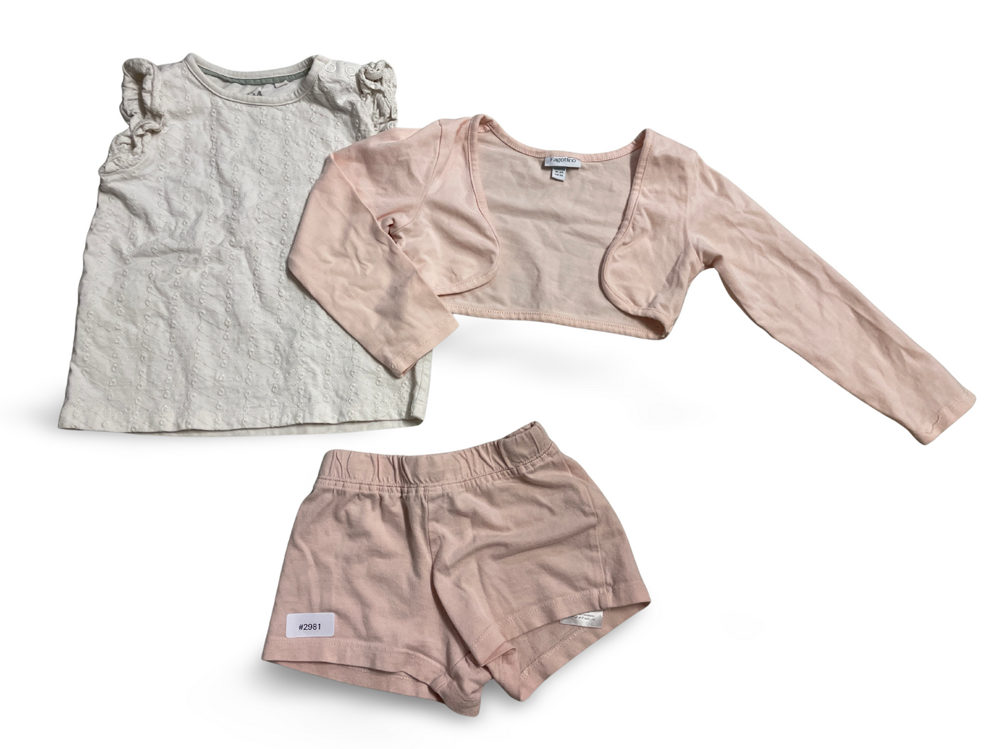 Dreiteiliges Set Shirt, Bolero und Shorts - Gr. 86