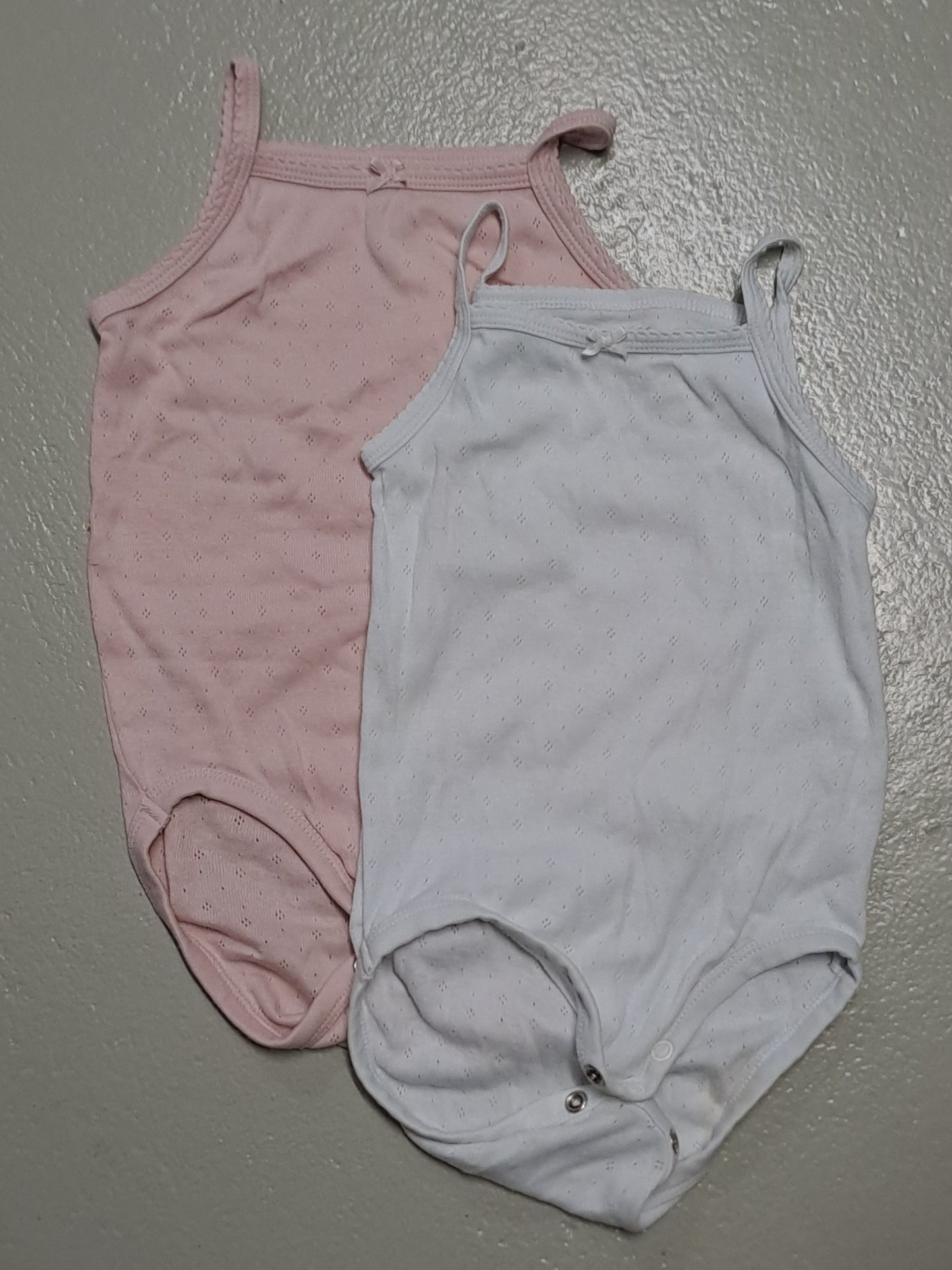 Bundle of 2 - Bodysuit short - size. 74