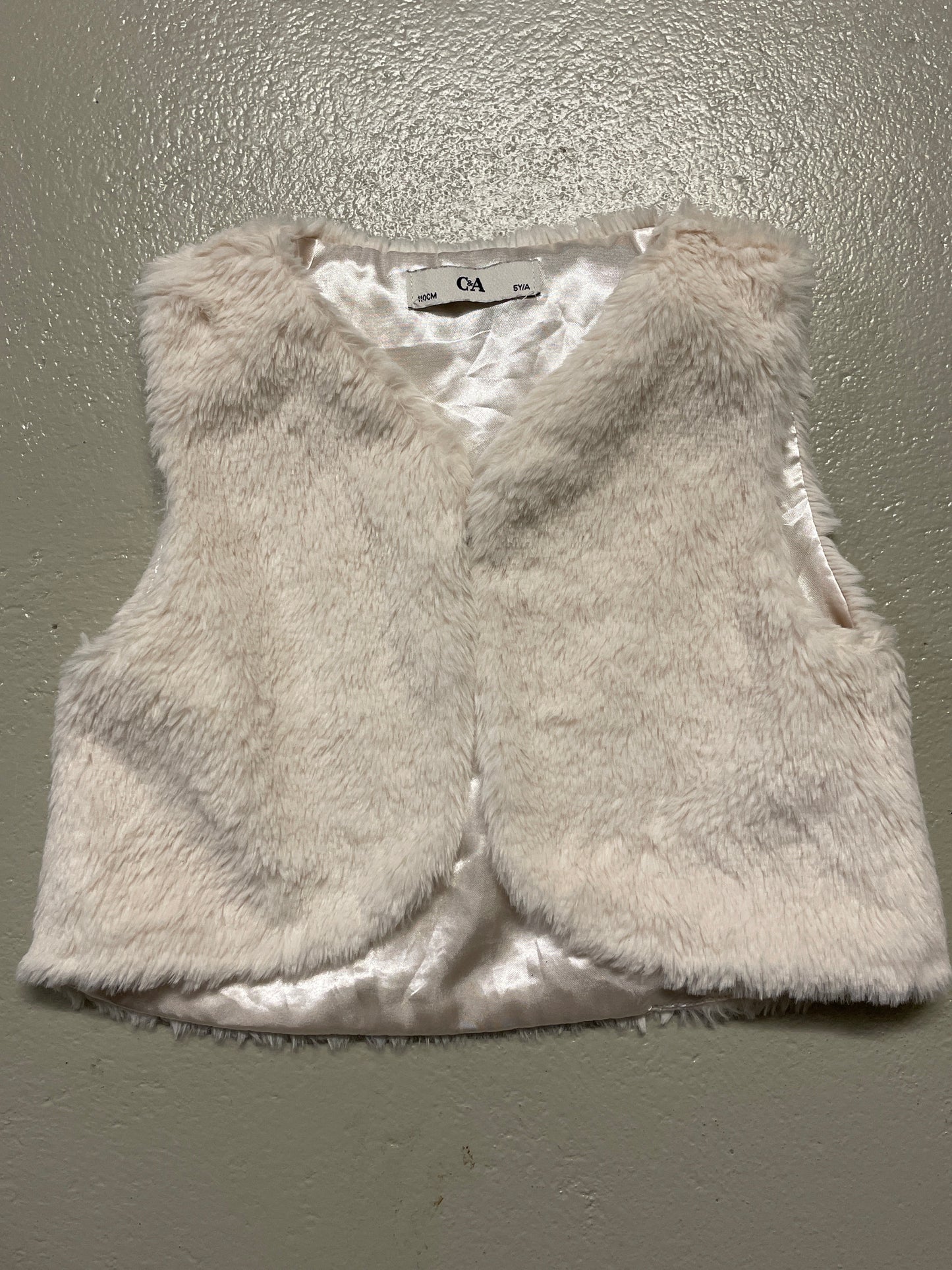 Flauschiges Gilet - Gr. 110