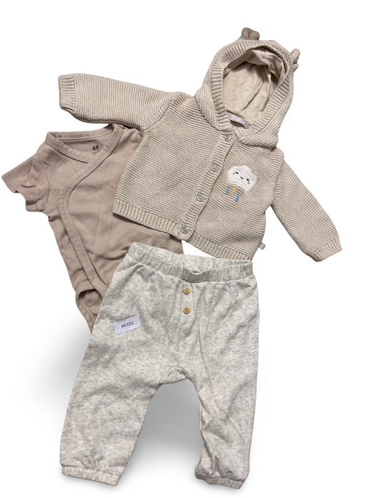 3-teiliges Babyset Strickjacke Wickelbody Jogginghose - Gr. 50
