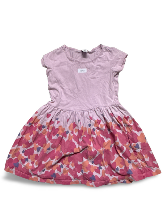 Rosa Kleid mit Herzchen - Gr. 116