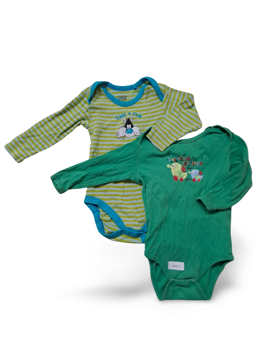 2er Bundle Langarmbodys grün gestreift und uni grün - Gr. 74