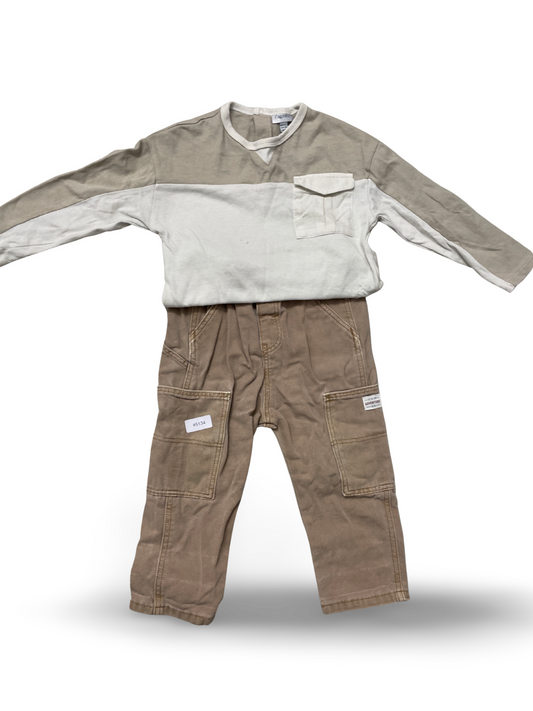 Zweifarbiges Langarmshirt mit Brusttasche und Cargohose - Gr. 32