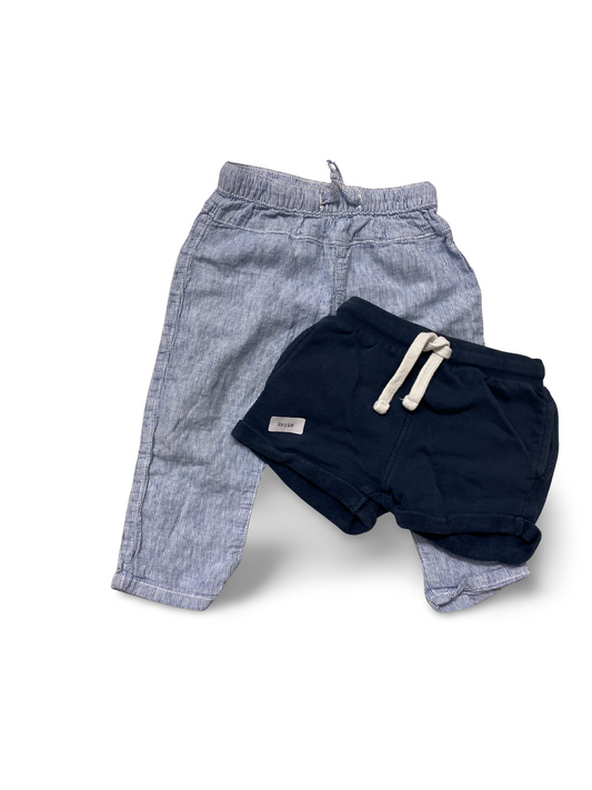 Gestreifte Sommerhose und dunkelblaue Sweatshorts - Gr. 86