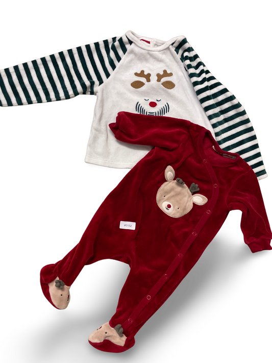 Roter Strampler mit Rentierapplikation und Fuesse - Gr. 80