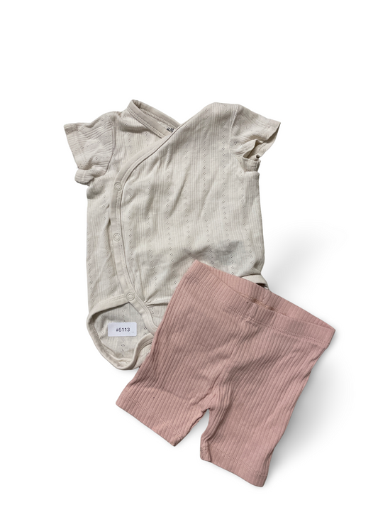 Wickelbody Creme mit kurzen rosa Leggings - Gr. 62
