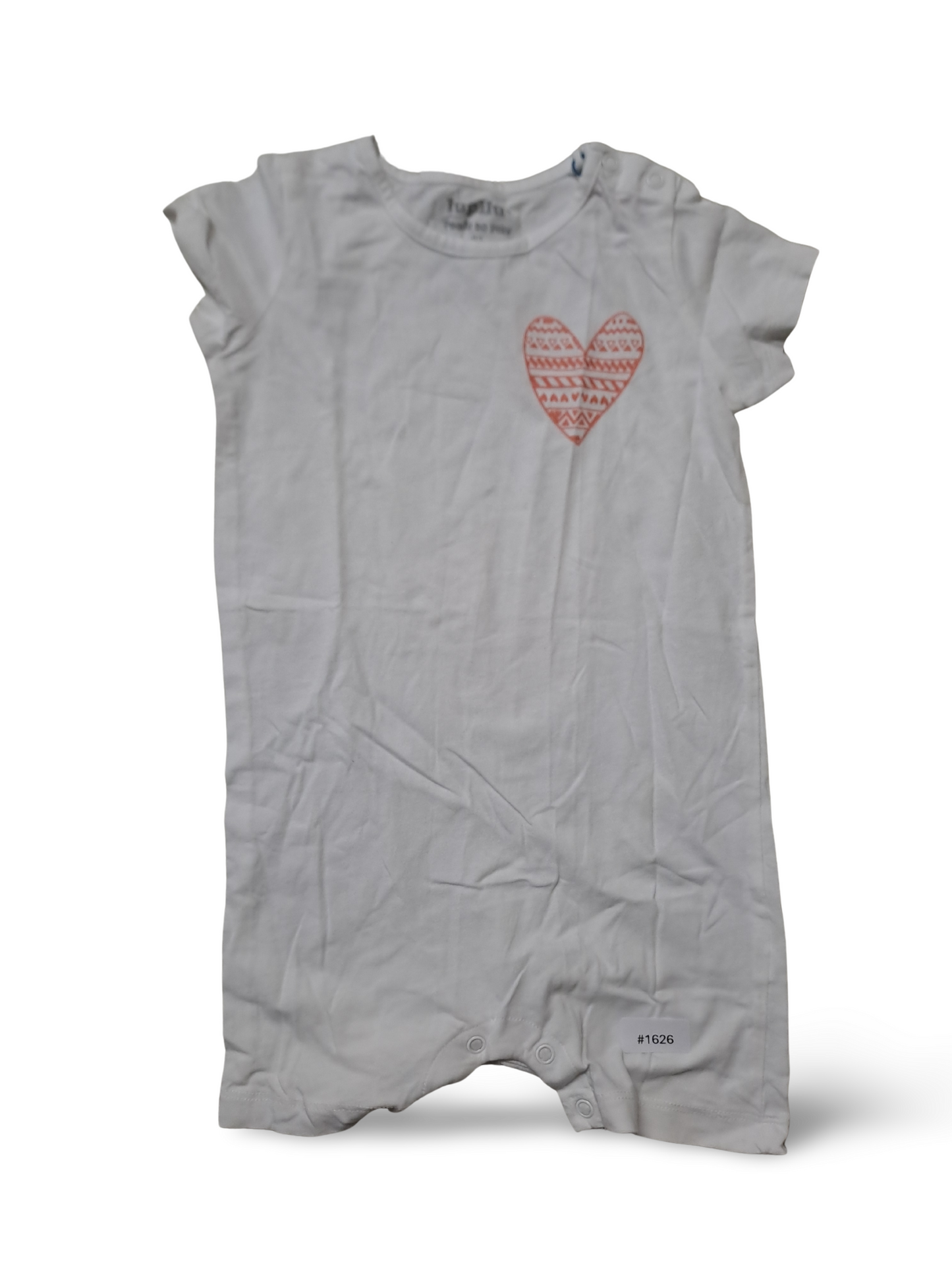 Weisser Strampler mit Herzmotiv - Gr. 92