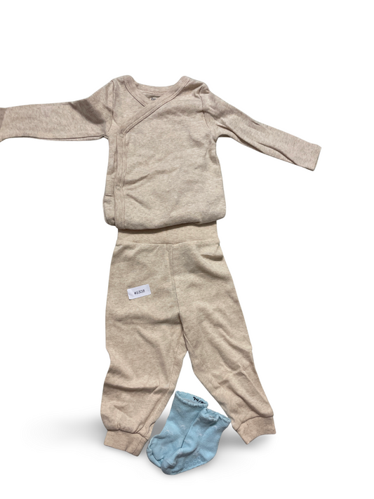 Beiges Wickelshirt mit Jogginghose - Gr. 62
