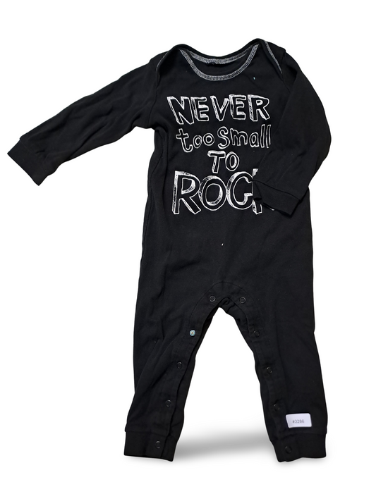 Black romper with "Never Too Small To Rock" print - size 86