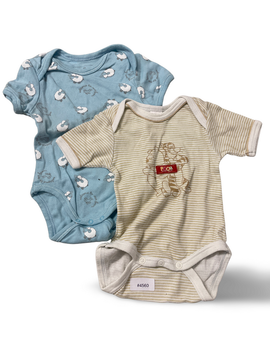 2er Bundle Kurzarm-Bodys mit Schaf- und Streifenmuster - Gr. 56