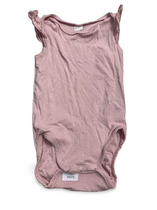 Rosa Strampler mit Rüschenärmeln - Gr. 92