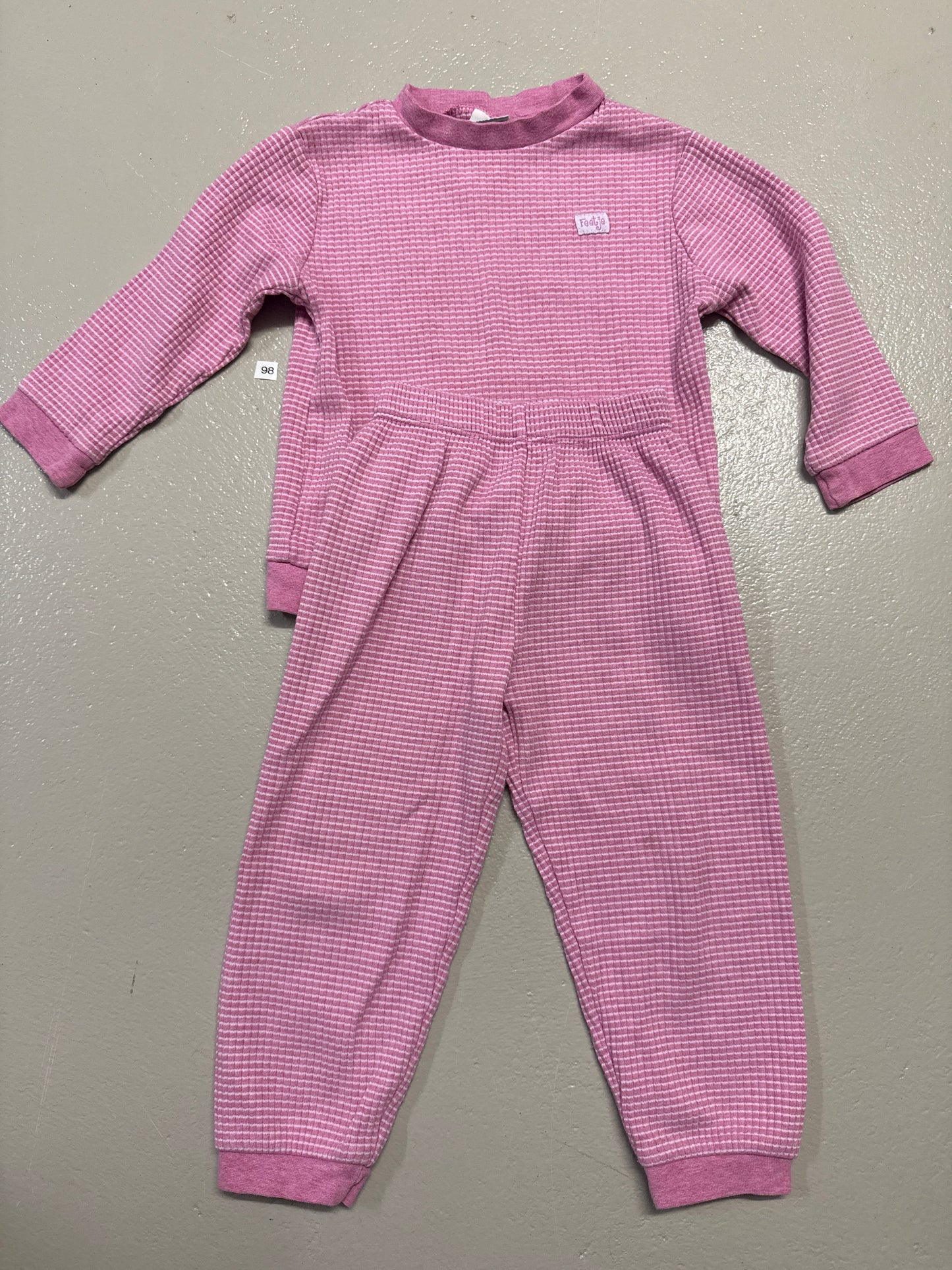 Pyjama kuschelig - Gr. 98