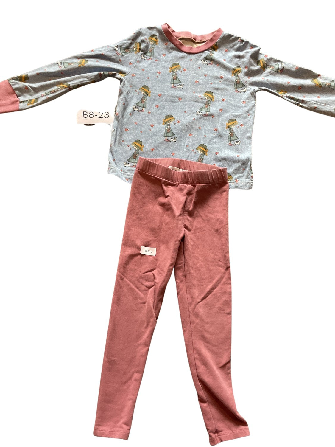 Schöner Pyjama mit Muster - Gr. 110