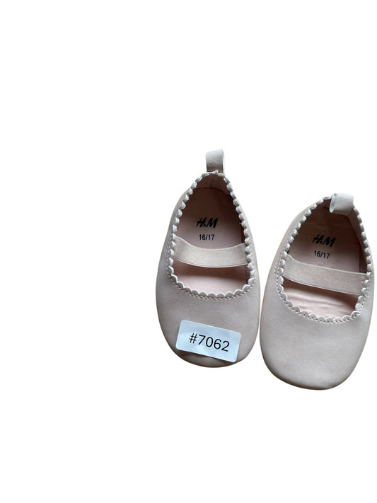 Schuhe - Gr. 16