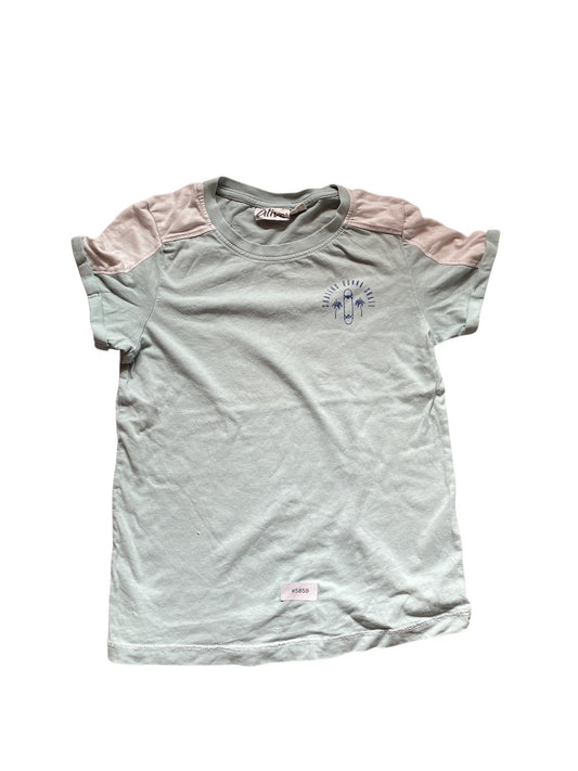Kurzarm T-Shirt mit Palmenmotiv - Gr. 134