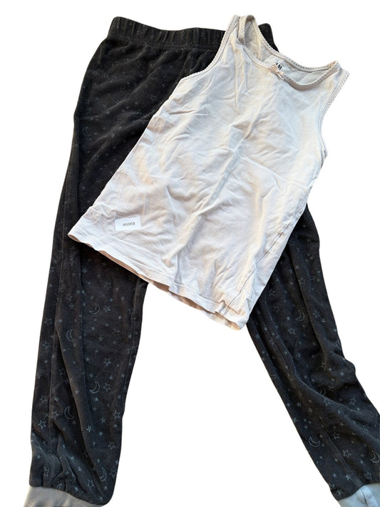 Pajama set with moon and star pattern - Size 122