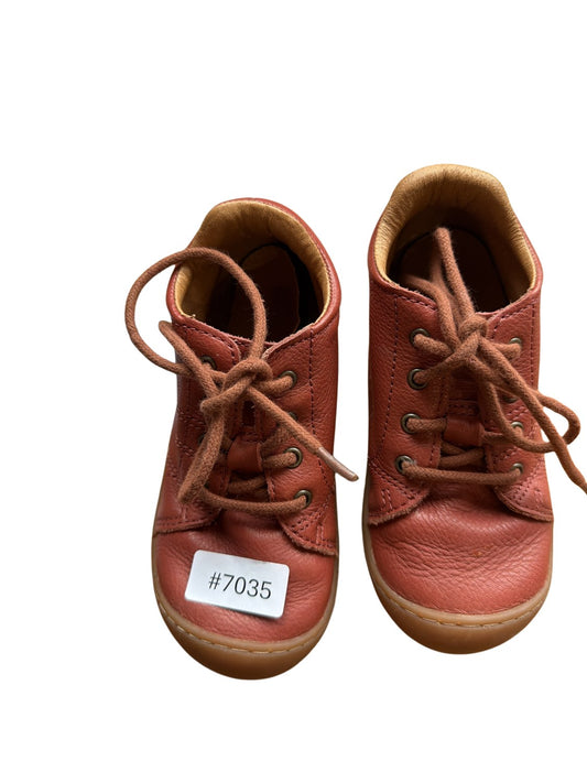 Schicke Turnschuhe - Gr. 25