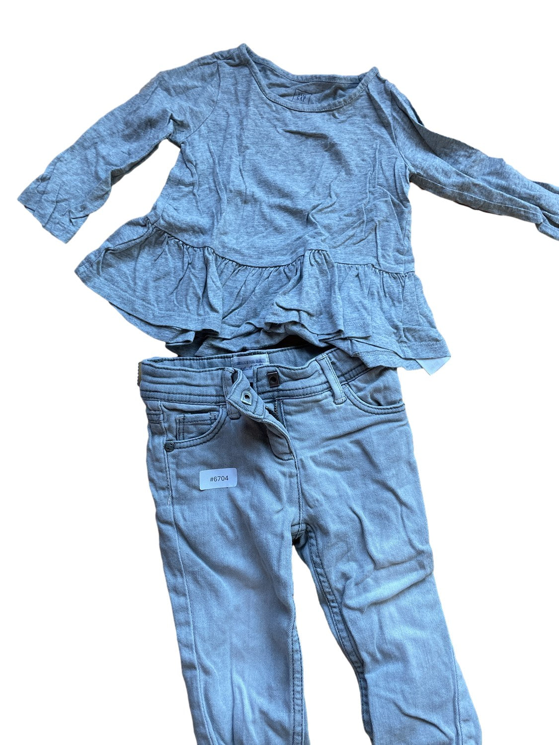 Langarmshirt und Jeans - Gr. 80