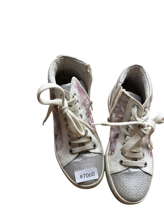 Turnschuhe mit Blumenmuster - Gr. 32