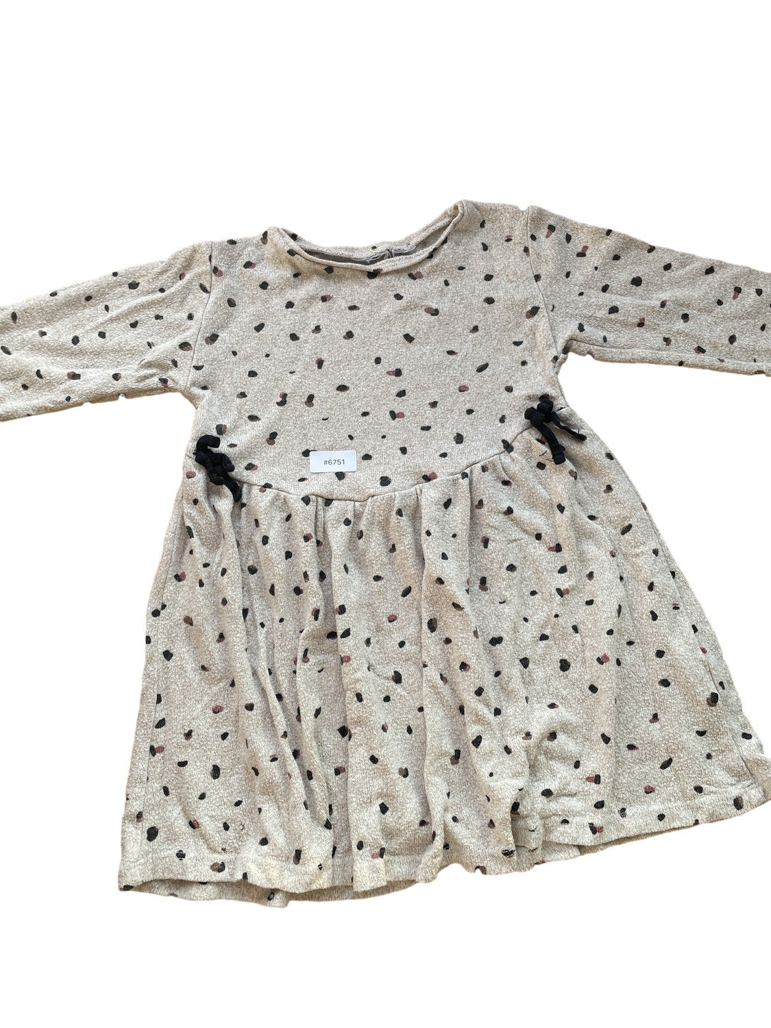 Long-sleeved dress with polka dots - Size 104