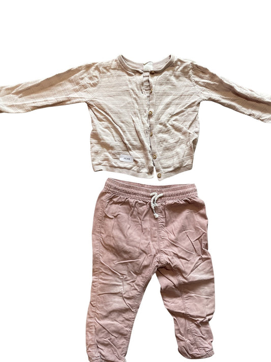 Cardigan und Jogginghose - Gr. 92