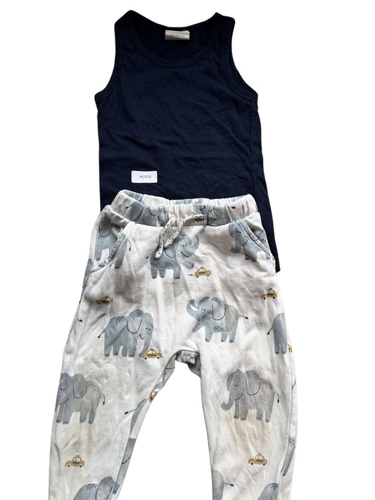 Tank top and sweatpants with elephants - Size 86