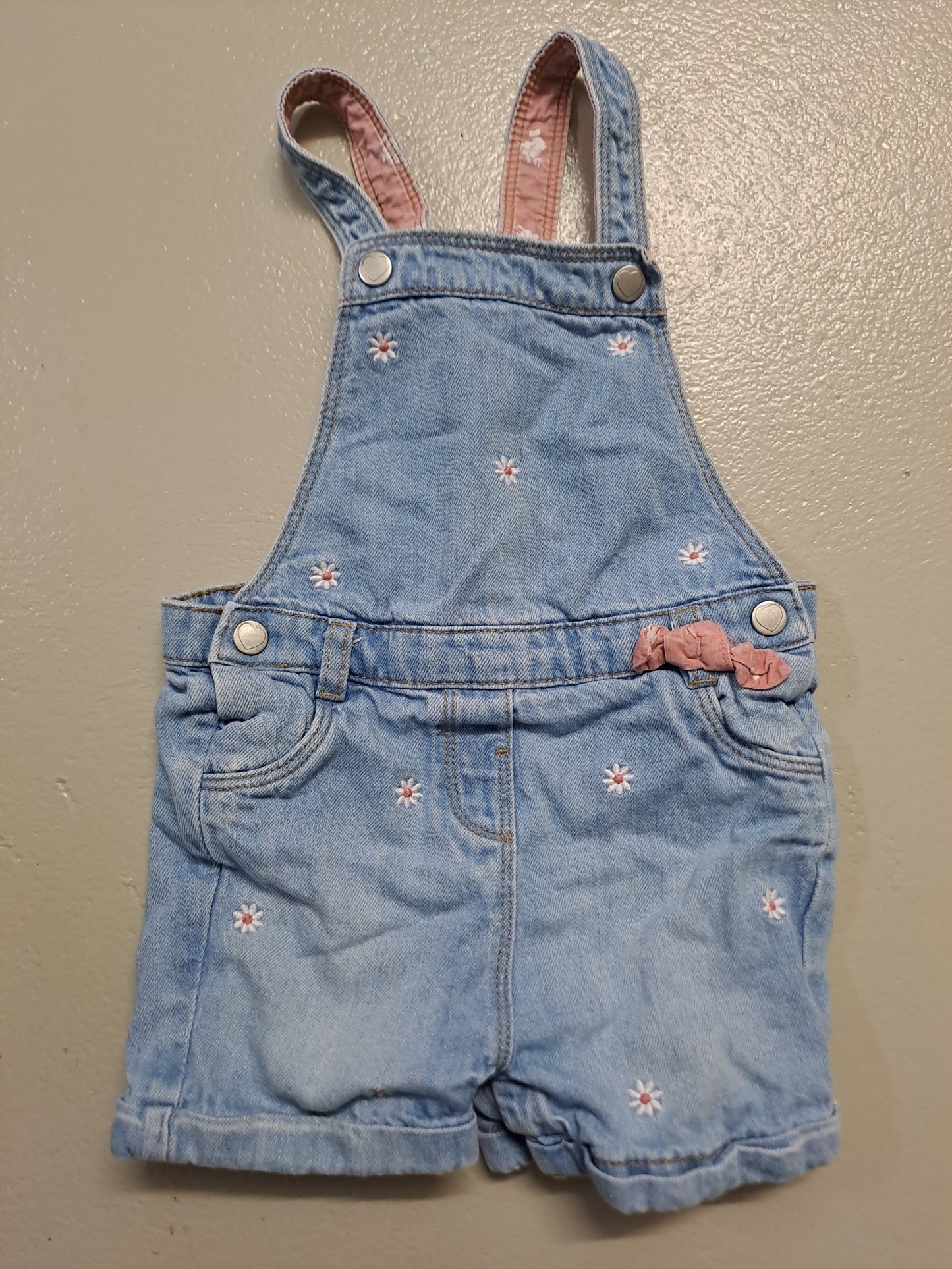 Latzhose kurz - Gr. 92