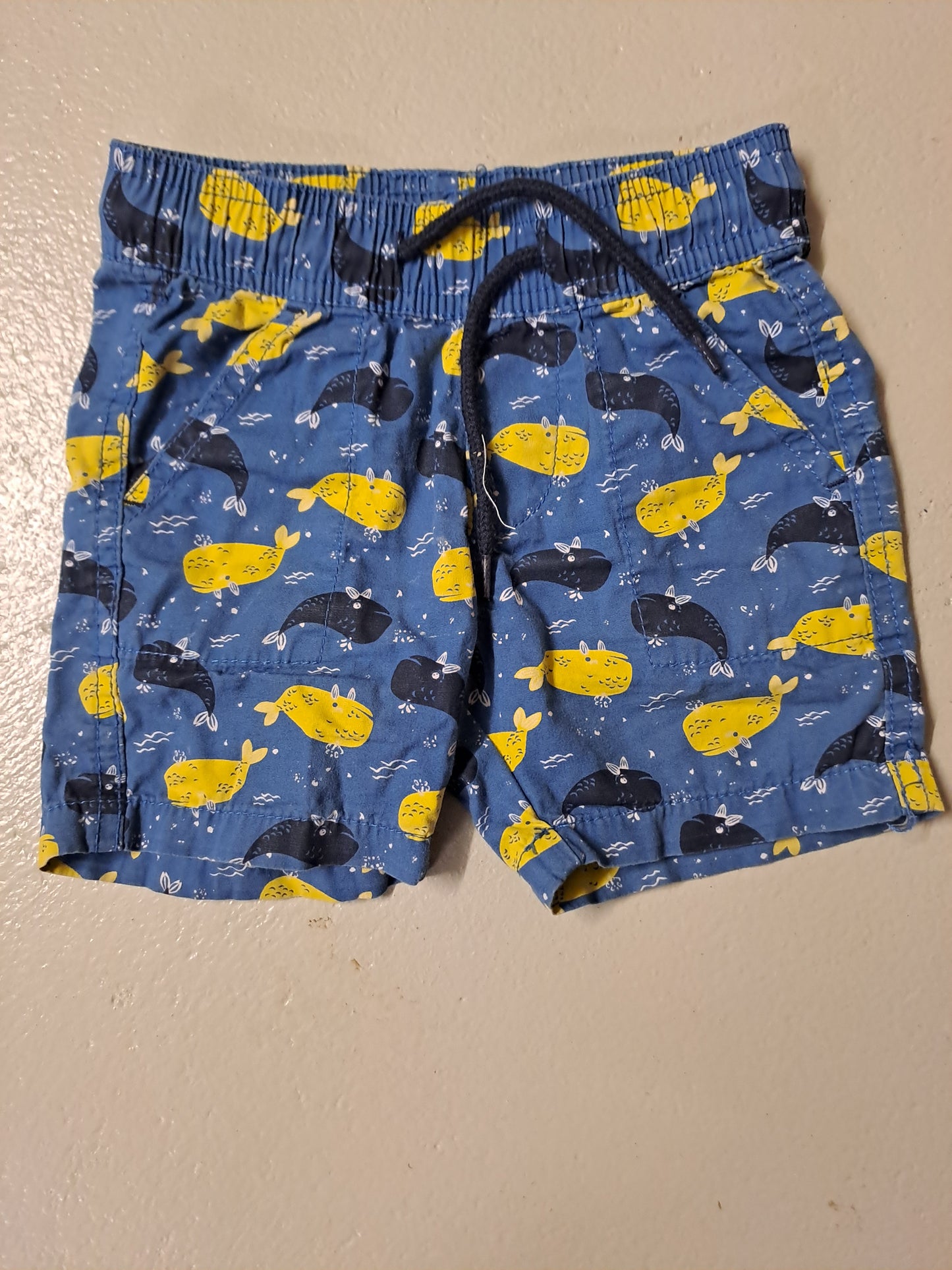 Whale shorts - size 86/92