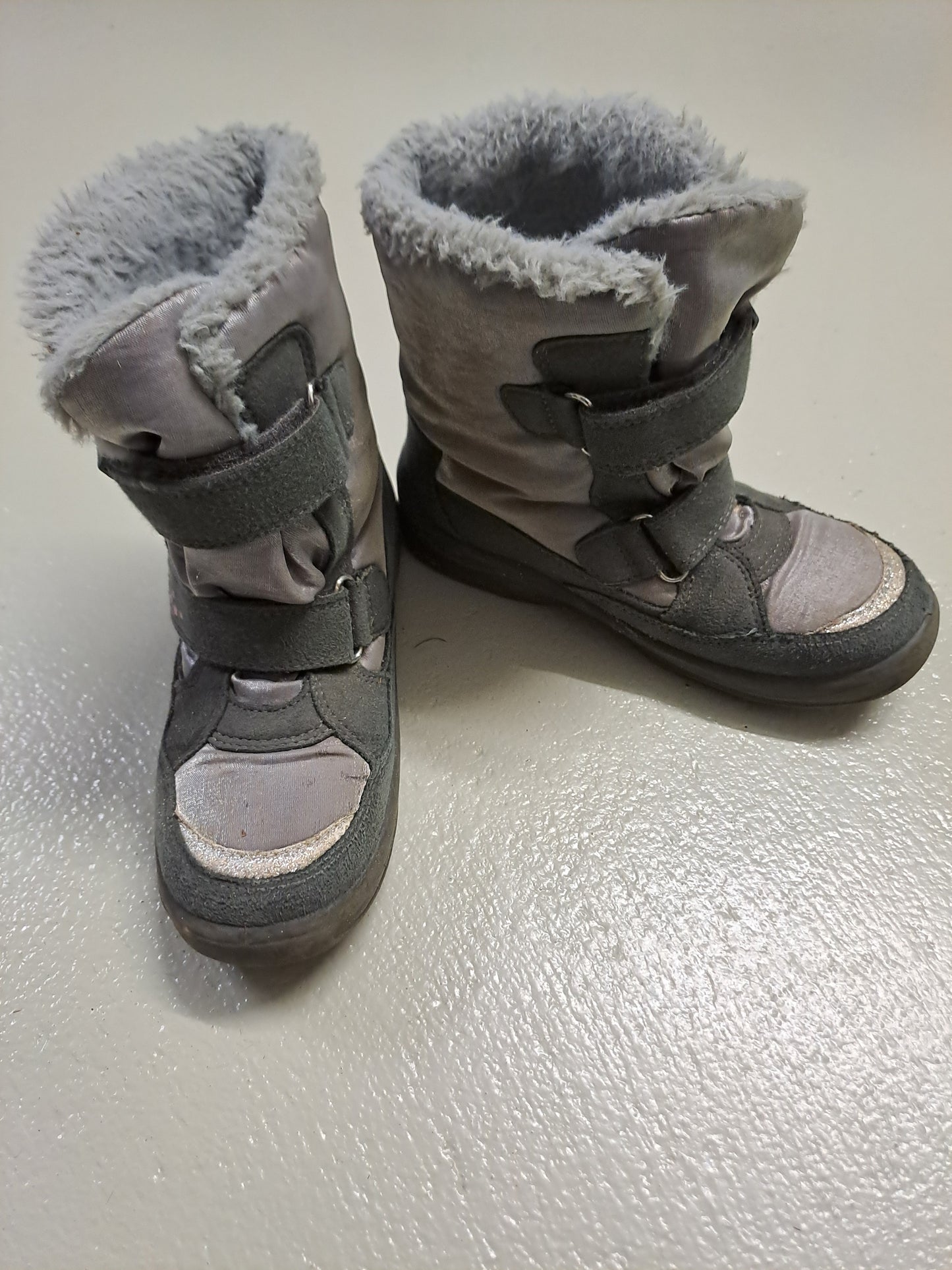 Winterschuhe - Gr. 30