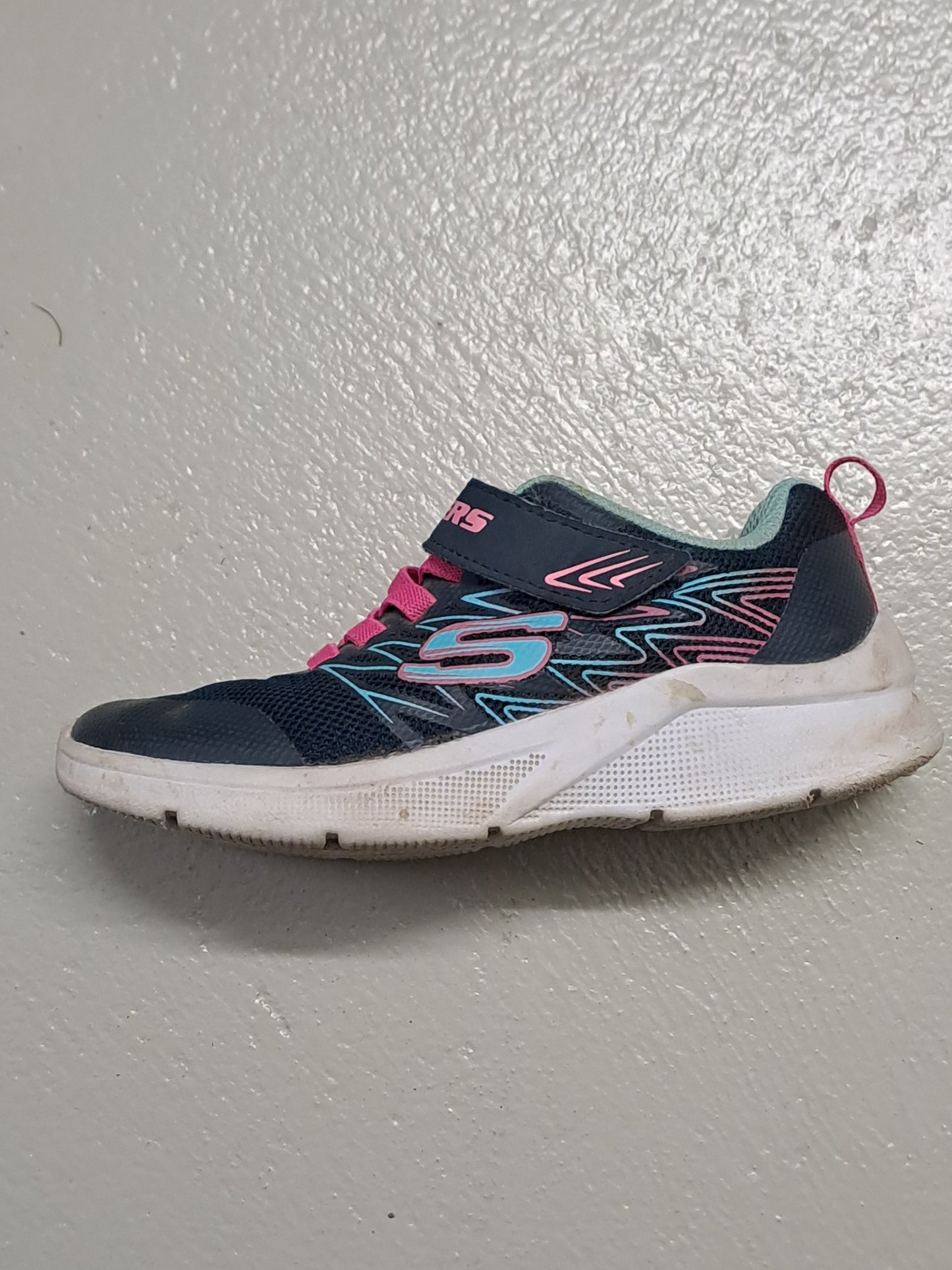 Turnschuhe Skechers - Gr. 28